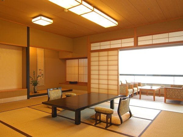 Atami Taikanso, a Ryokan Associated with Yokoyama Taikan