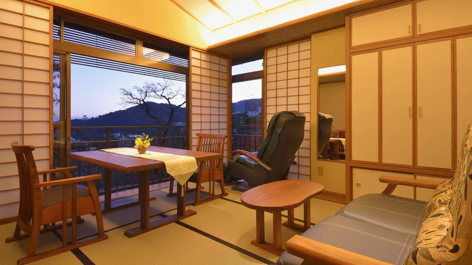 Atami Taikanso, a Ryokan Associated with Yokoyama Taikan
