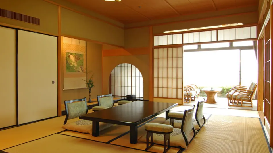 Atami Taikanso, a Ryokan Associated with Yokoyama Taikan
