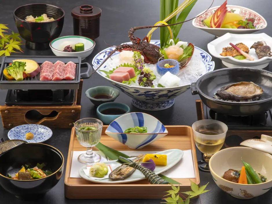 熱海大観荘 ＜夕食一例・雪＞