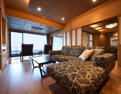 ムーンロードスイート・大室