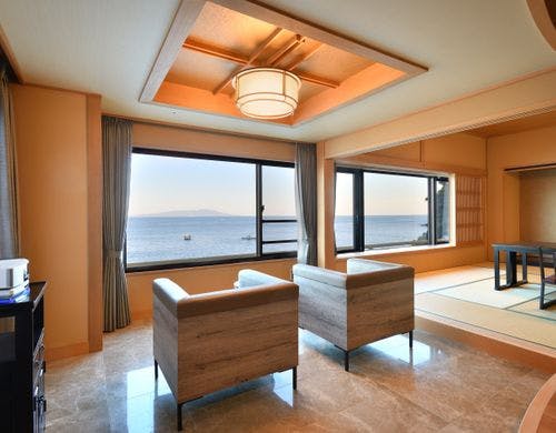 和室スイート（12.5帖＋リビングルーム）