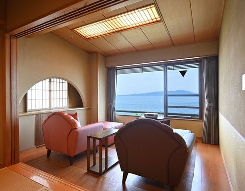 和室スイート（12帖＋6帖）