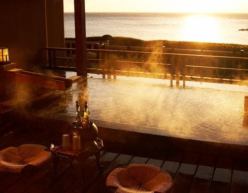 プライベートガゼボ「波まくら」