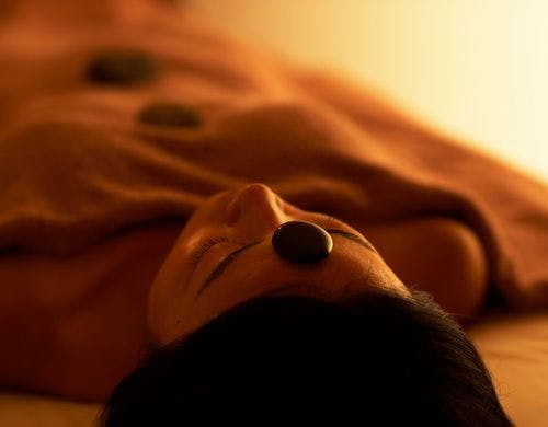 トリートメントの前のチャクラバランシング