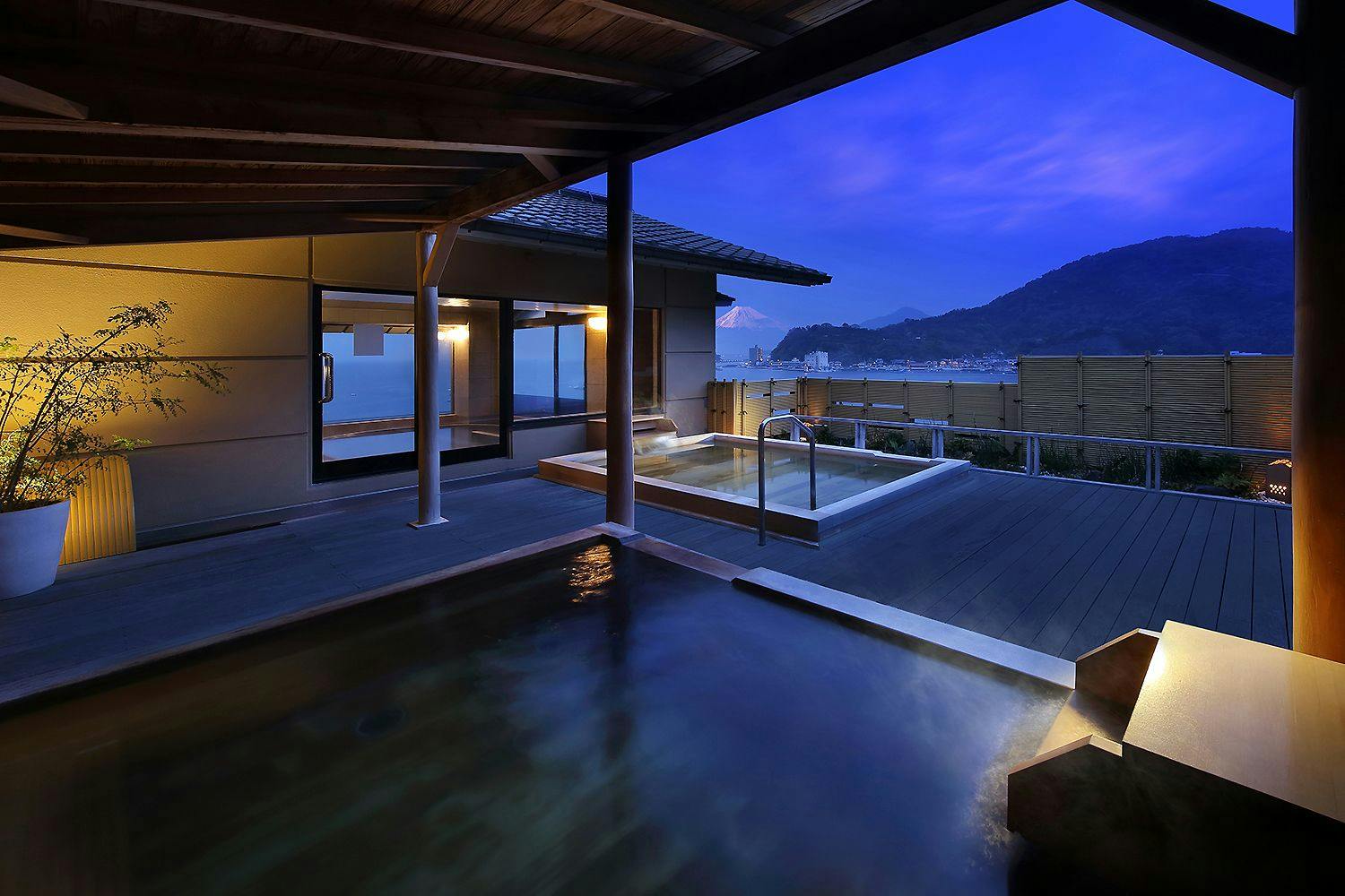 伊豆・三津浜温泉　松濤館
