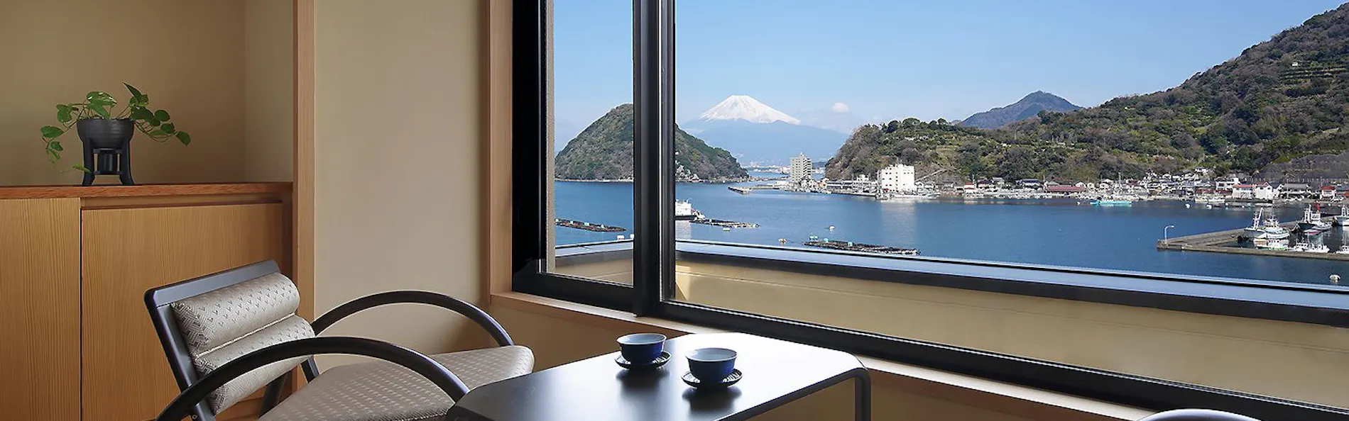 伊豆・三津浜温泉 松濤館