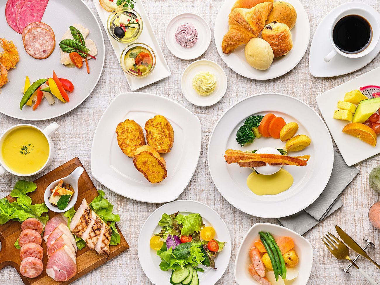 Sarapan di Brasserie Verdemar