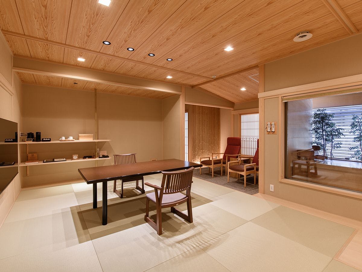 H【離れ棟/64平米～】