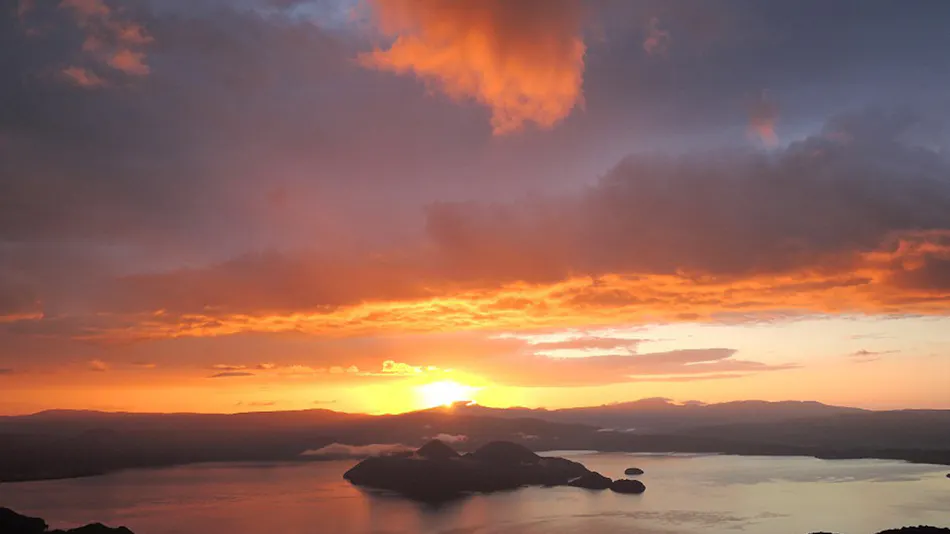 The Windsor Hotel TOYA Vignette Collection