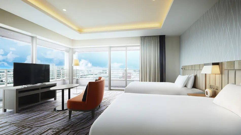 ANA Crowne Plaza Hotel Chitose