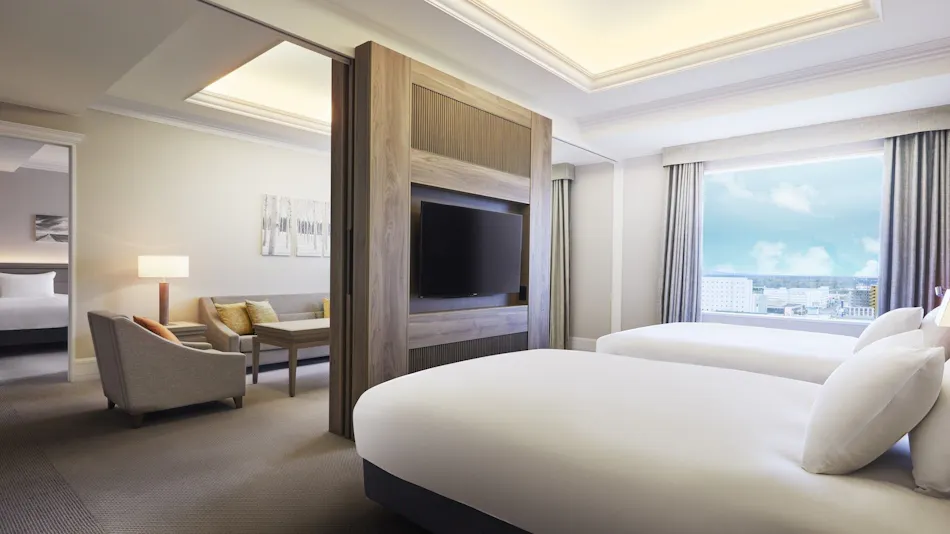 ANA Crowne Plaza Hotel Chitose