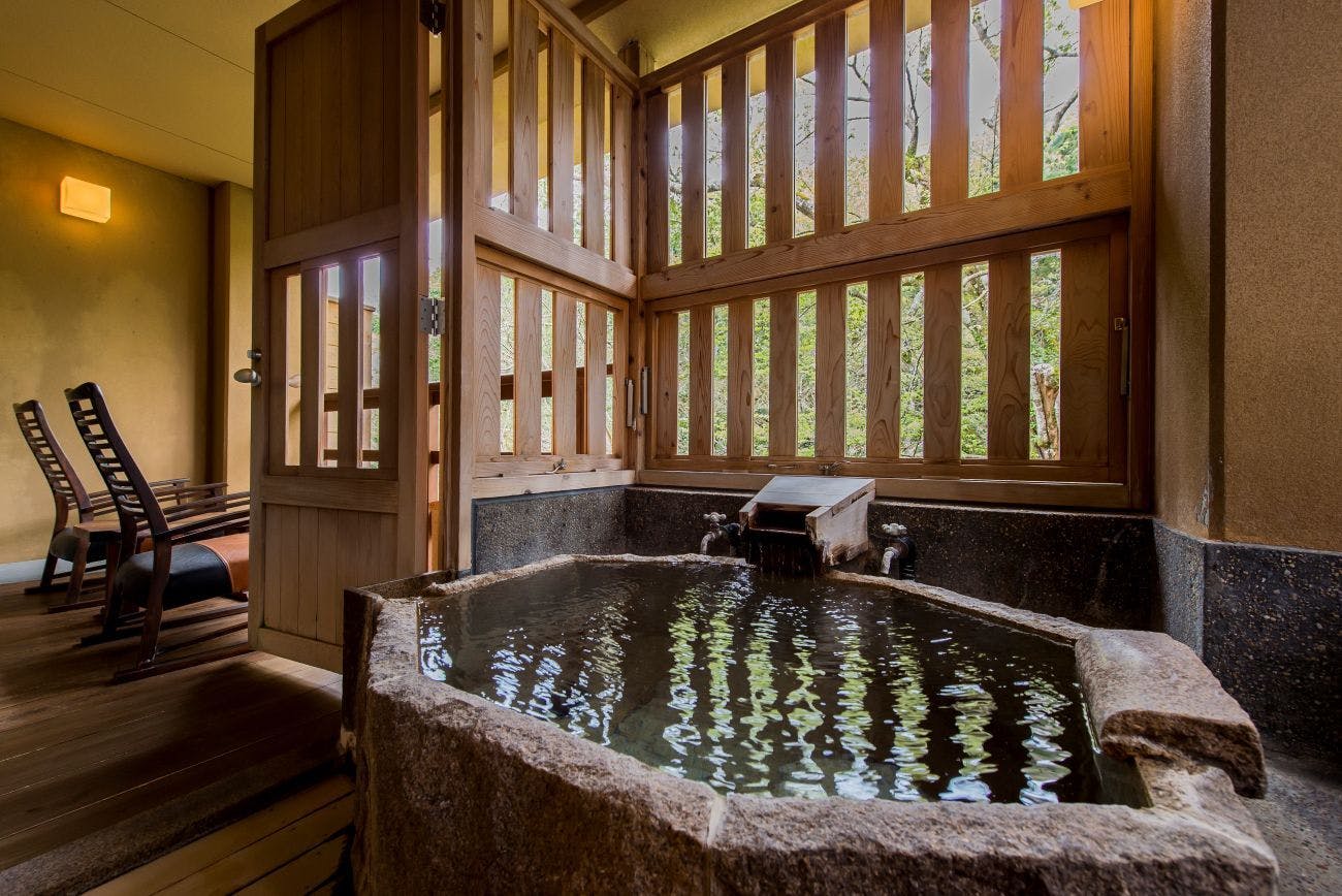 谷川の湯　あせび野