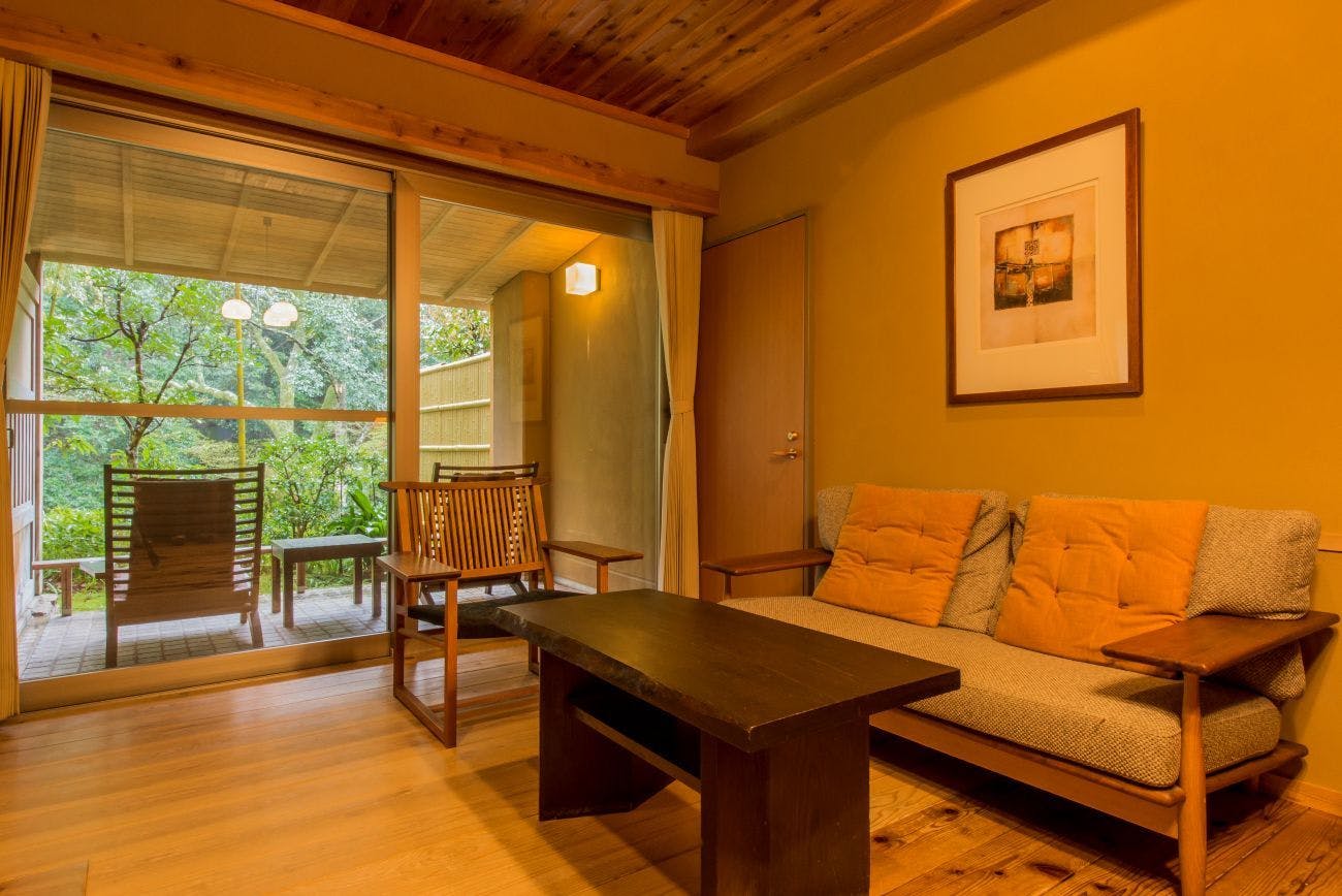 Tanigawa no Yu Asebino