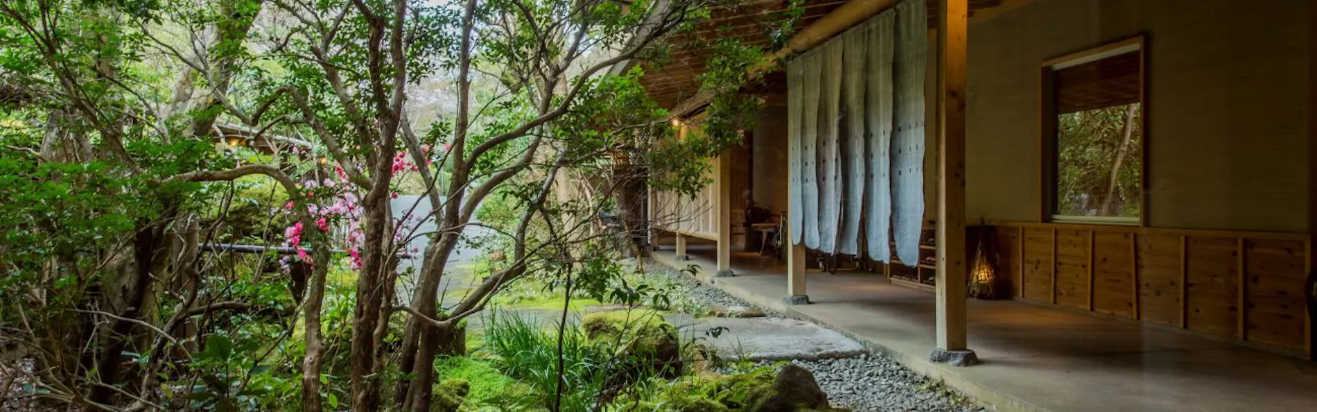 谷川の湯 あせび野