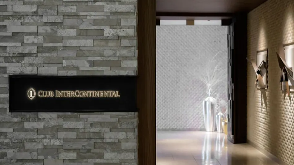 ANA InterContinental Manza Beach Resort