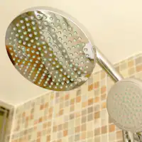 オーバーヘッドシャワー