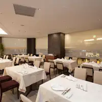 ザ・キャッスル店内