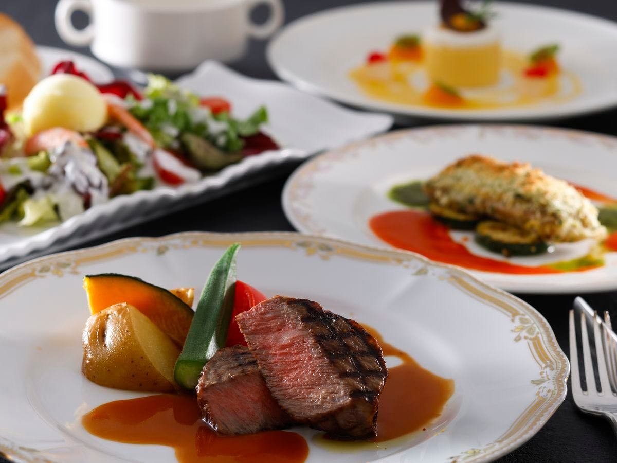 八ヶ岳高原ロッジ - 【レストラン花暦】洋食ディナーフルコース 1泊2食