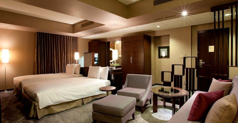 ジュニアスイート ツイン 禁煙 The Stay Relax 朝食付き 15時in 11時outプラン ザ ロイヤルパークホテル アイコニック 東京汐留 一休 Com