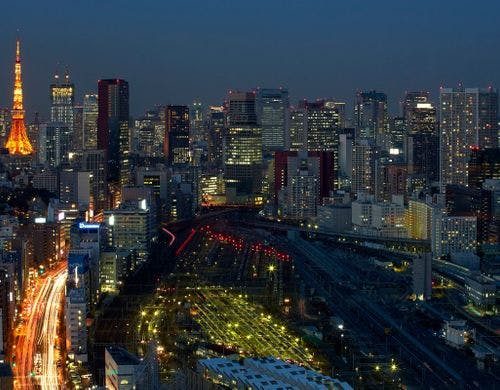 東京タワー側の客室からの夜景一例