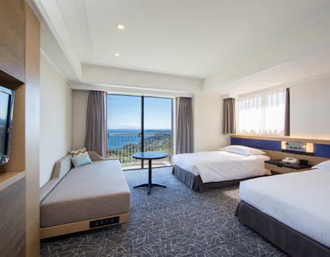 คอร์เนอร์ทวิน (ปลอดบุหรี่)