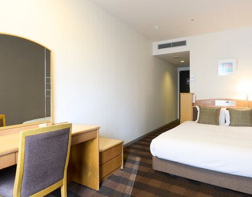 ダブル[モデレート]