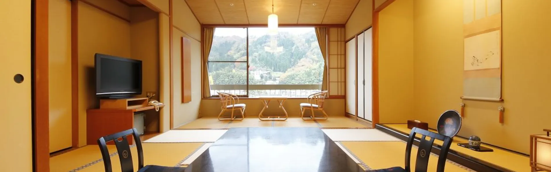 依山楼 岩崎