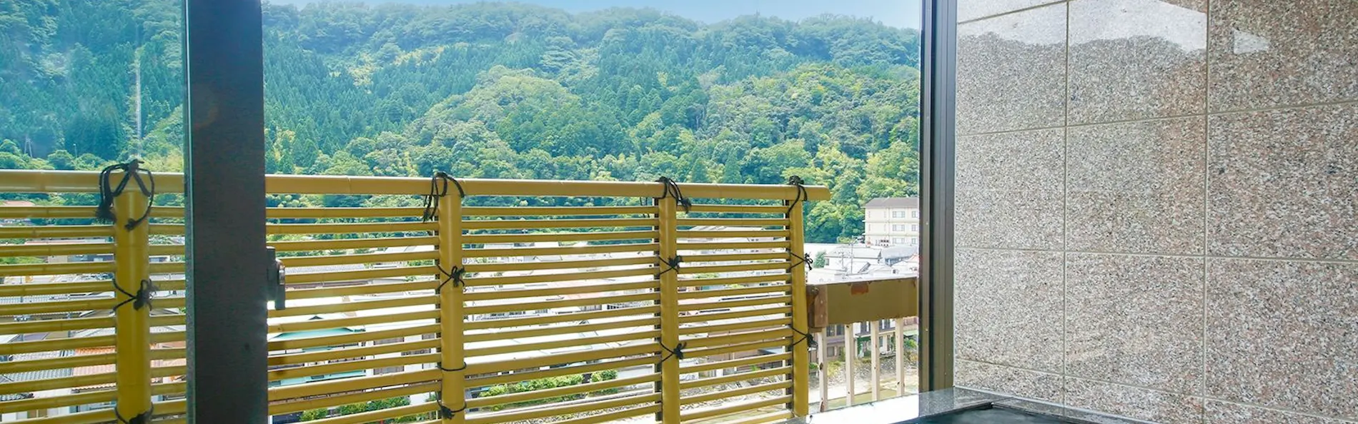 依山楼 岩崎