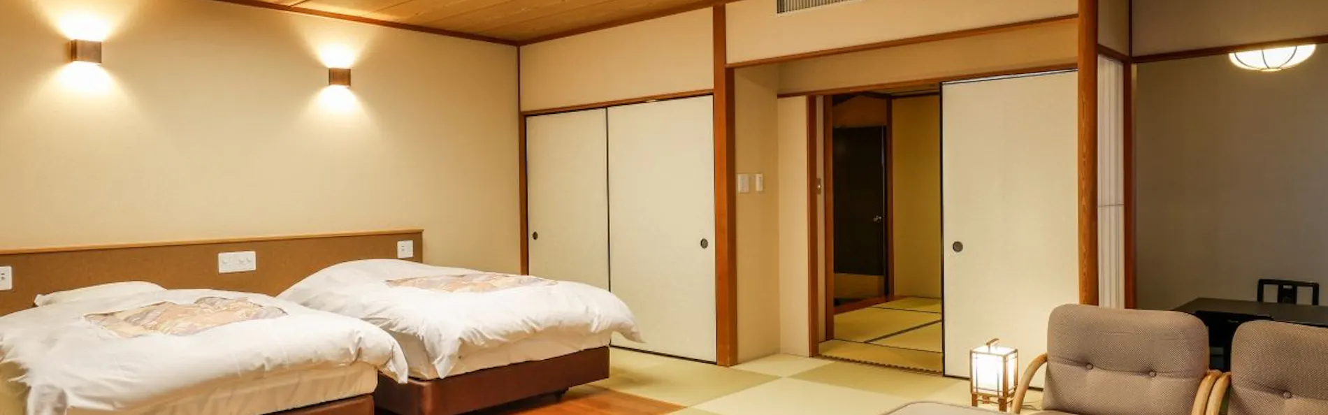 依山楼 岩崎