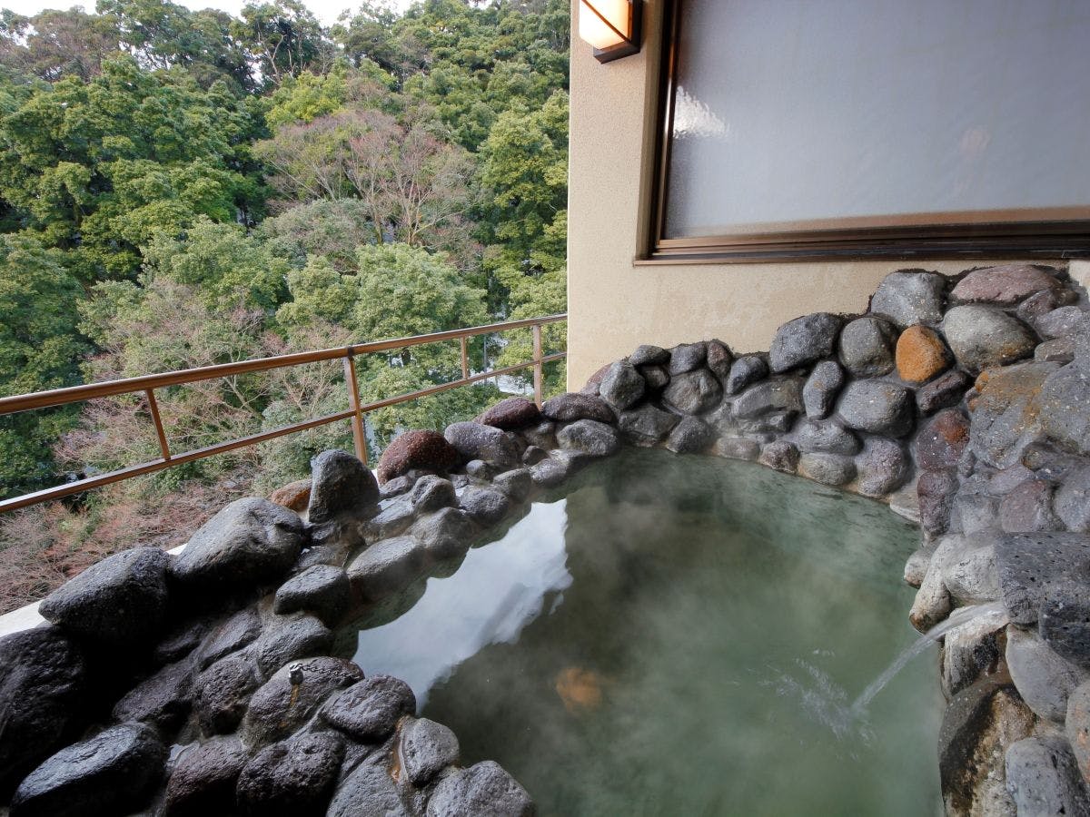 依山楼　岩崎