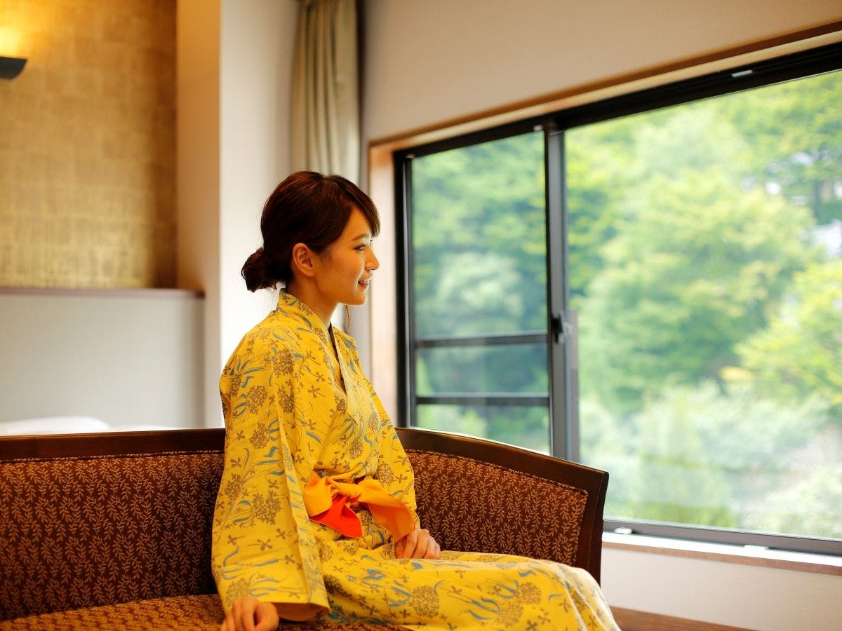 依山楼　岩崎