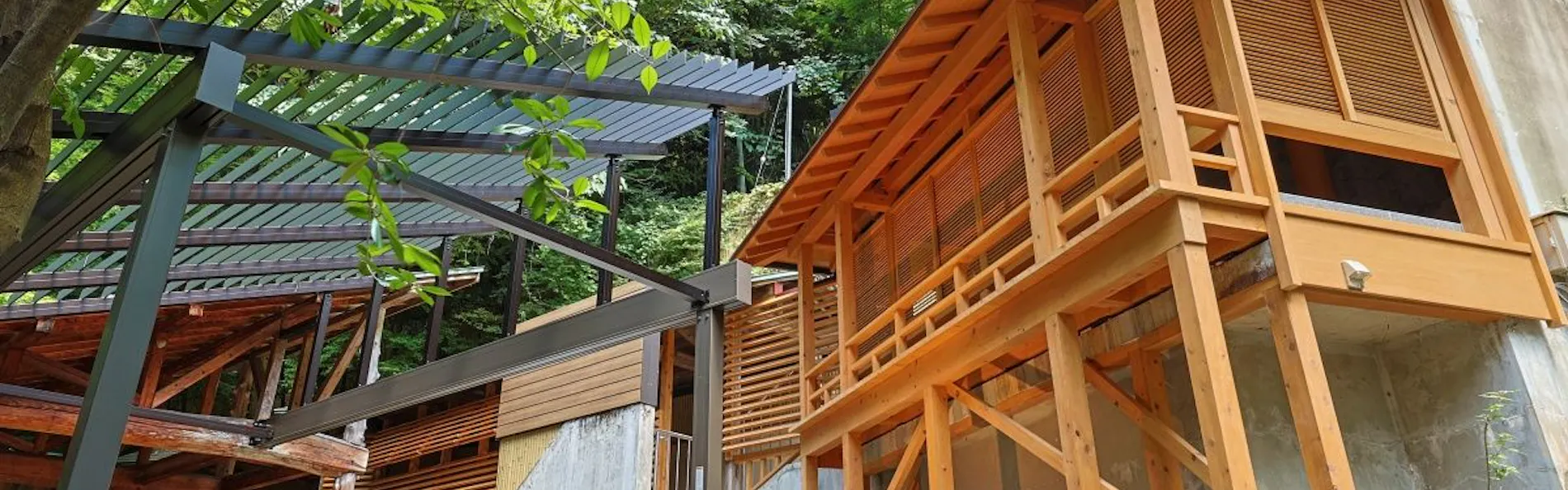 依山楼 岩崎