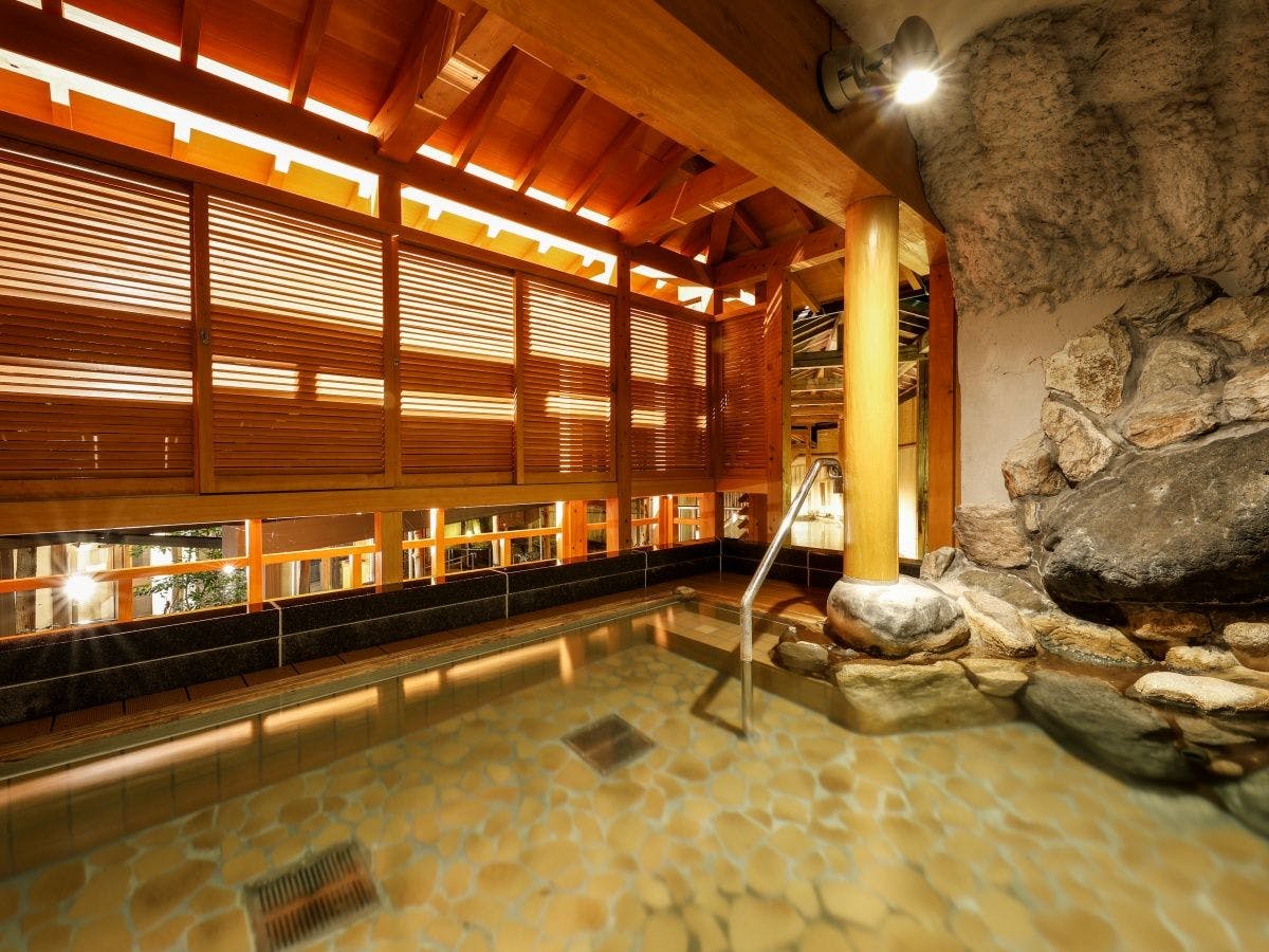 依山楼　岩崎