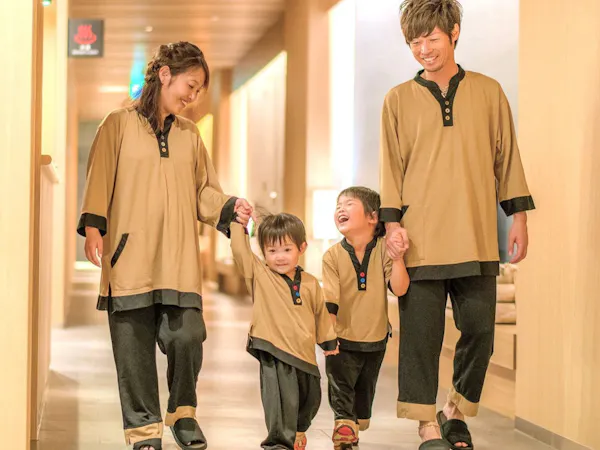 ภาพตัวอย่างชุดใส่ในโรงแรม (สถานที่ถ่ายทำ: โคโตบุคิโนะยุ)