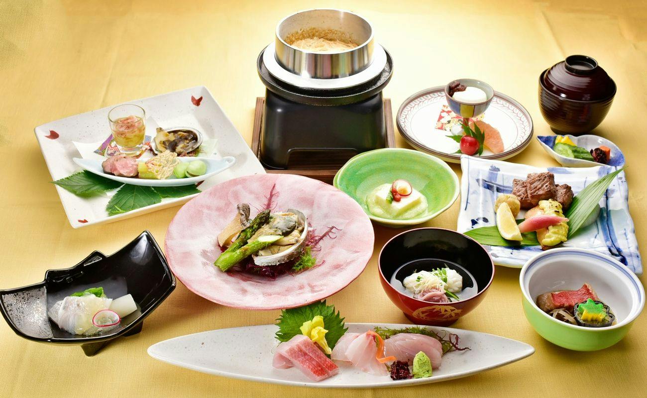 【バリューレート】～選べるフレンチコースまたは会席膳～（夕朝食付き ）