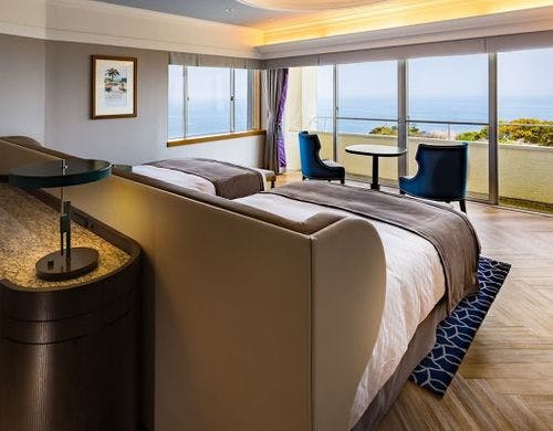 オーシャンビュースイート(リビングルーム)