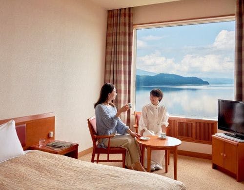 レイクビューツインルーム