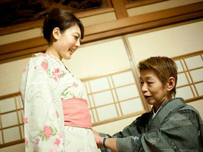 記念撮影が楽しくなる可愛い色浴衣