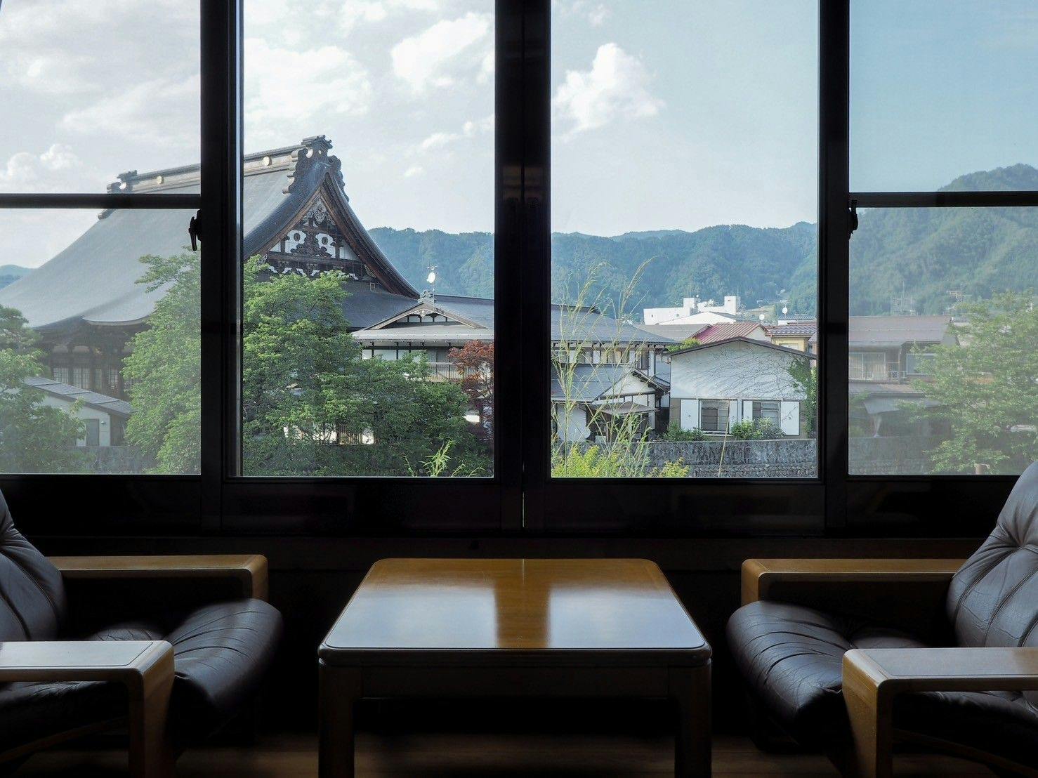 飛騨高山の奥座敷　八ツ三館