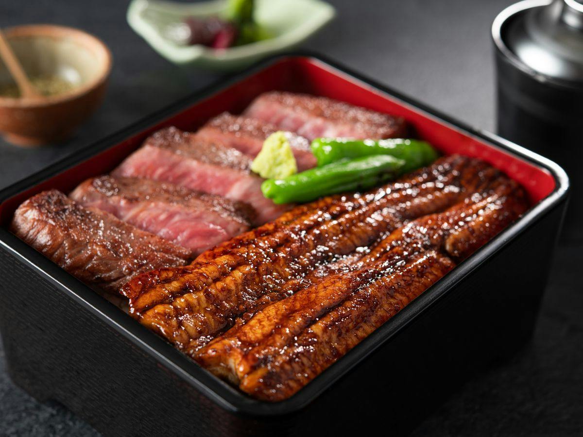 【1泊2食付き】鹿児島大隅産うなぎと鹿児島黒牛ステーキ重付きプラン