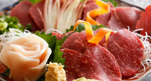 【信州に根付く食文化】地元仕入れの新鮮な「馬刺し」を堪能!スタンダード懐石+馬刺し盛り合わせ付夕食