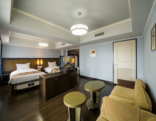 デラックスツイン