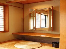 きのさきの宿　緑風閣