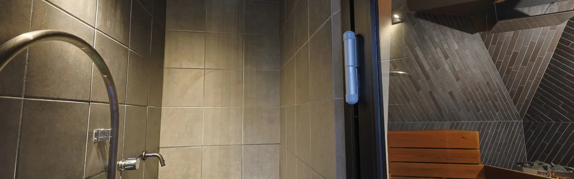 きのさきの宿 緑風閣