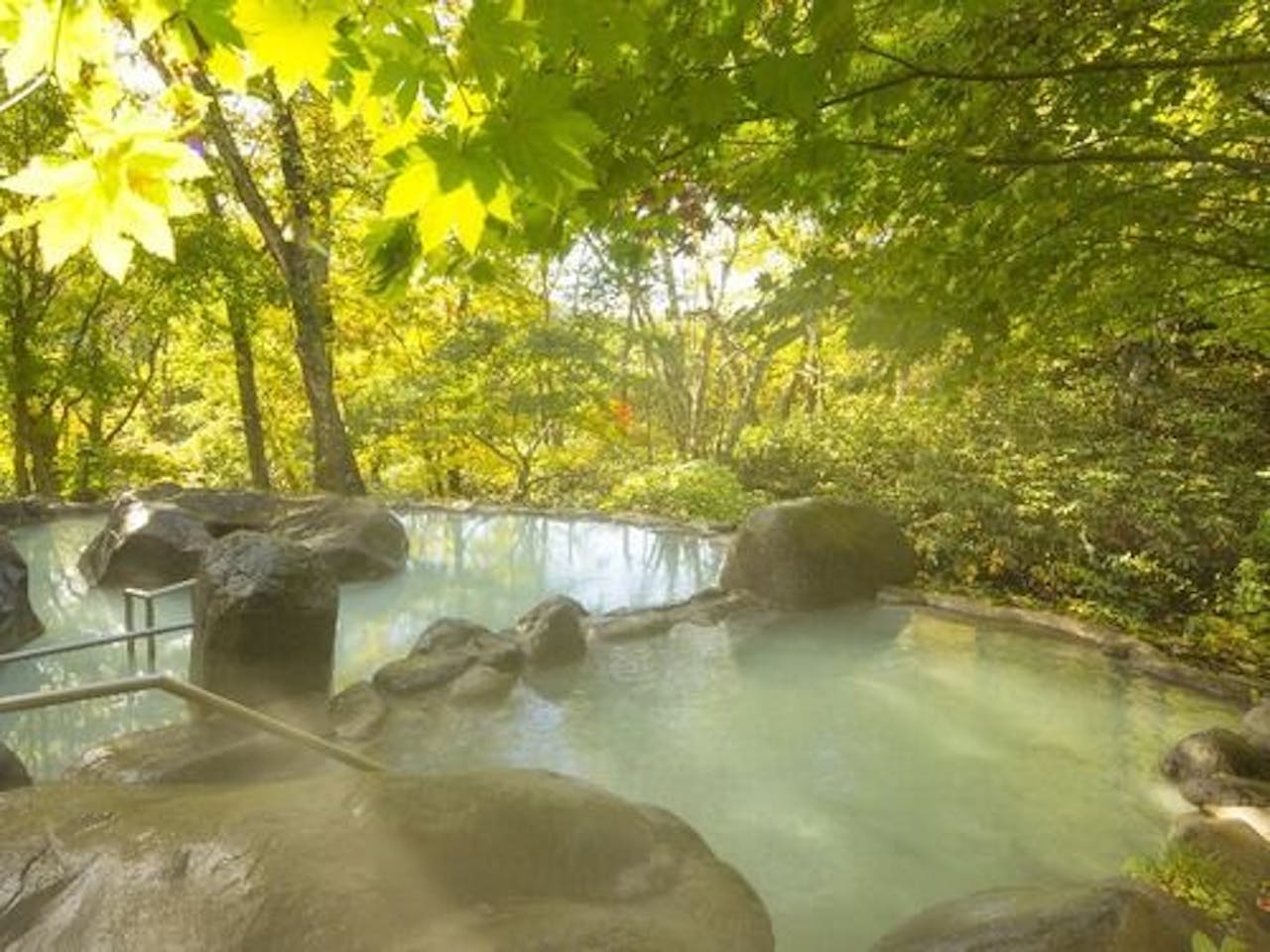 【露天風呂　八重九重の湯】