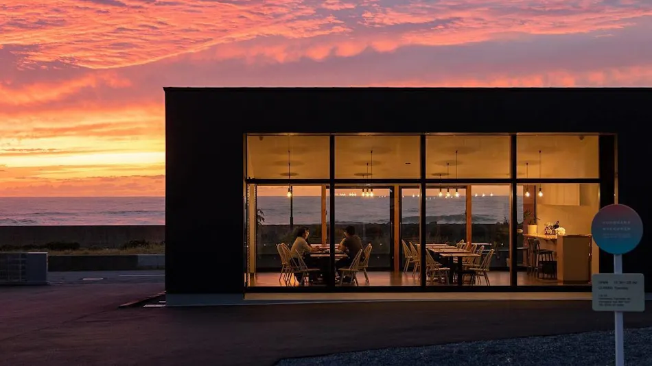 Seaside Ryokan Ikkyu