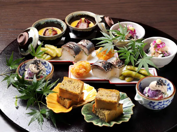 【ふふ 熱海】1泊2食付きプラン/日本料理
