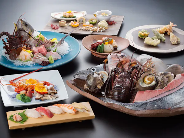 【和食会席 / 美味絢爛】お好みで仕上げる和食総料理長の「山紫水明」<夕朝食付>