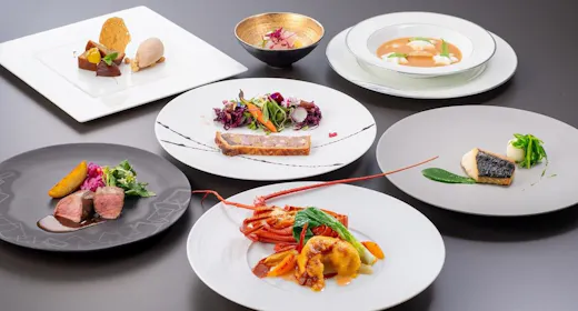 【海の幸フランス料理「エレガンス」】季節ごとの食材を愉しむ<夕朝食付>